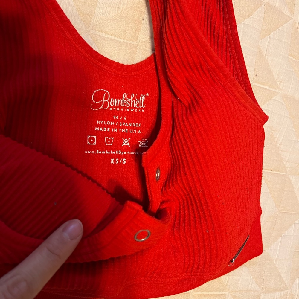 Red bombshell bra